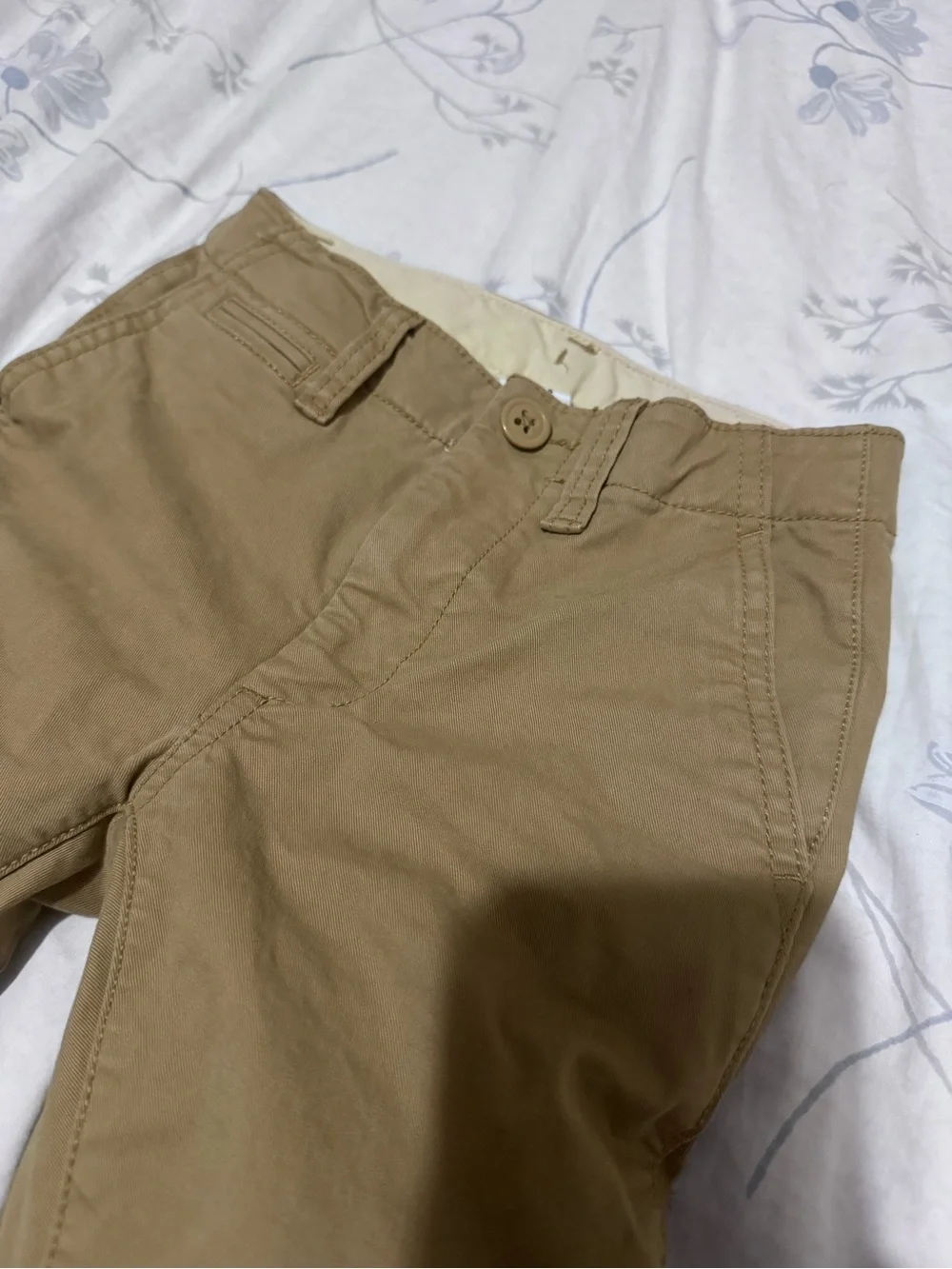 ⭐️GAP Boys Uniform Lived-In Khakis (Size: 6)